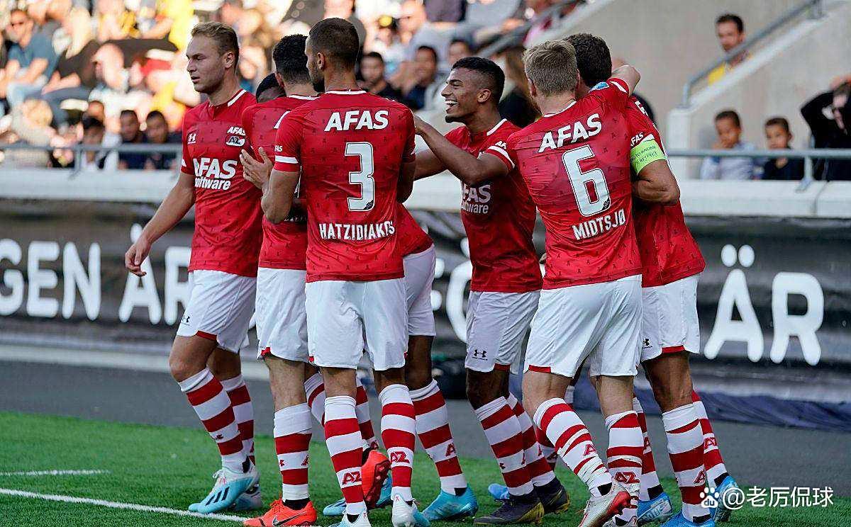 足球德甲奥格斯堡vs斯图加特 足球德甲奥格斯堡vs斯图加特