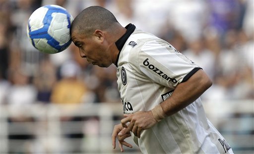 包含西汉姆训练开放日，集结日门线救险引欢呼，德甲在即，球探报告显示潜力的词条